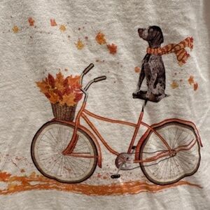 Women’s German Shorthaired Pointer GSP riding a bicycle T-shirt. Size small.